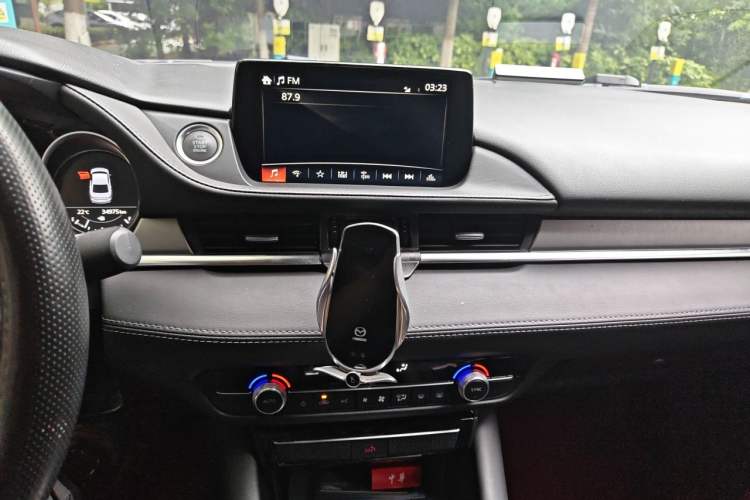 Used Mazda Atenza 2021 2.0L Blue Sky Luxury Edition Audio And AC Panel