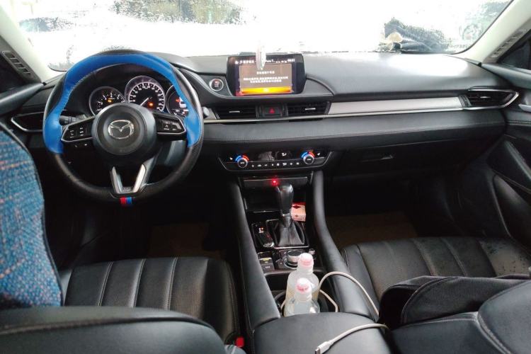 Used Mazda Atenza 2021 2.5L Sky Blue Sport Edition Center Console