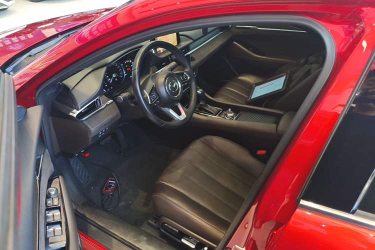 Used Mazda Atenza 2021 2.5L Blue Sky Prestige Edition Driver Seat