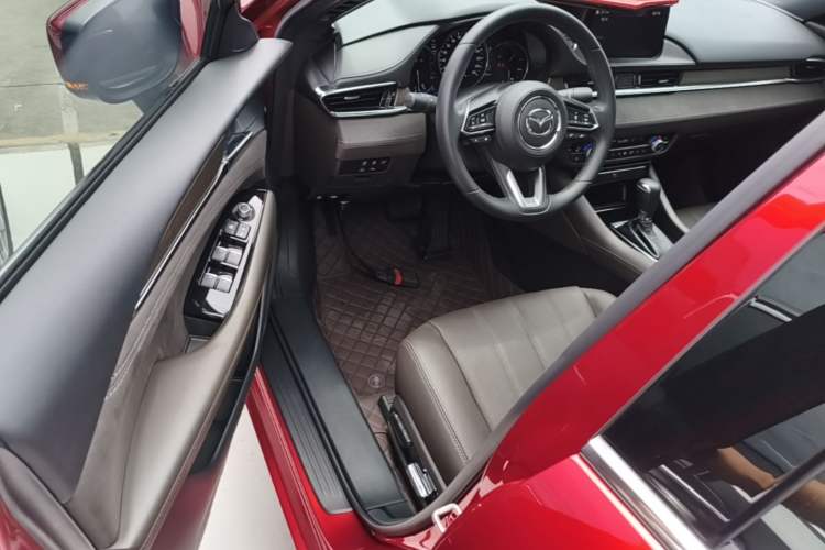 Used Mazda Atenza 2021 2.5L Blue Sky Prestige Edition Driver Seat