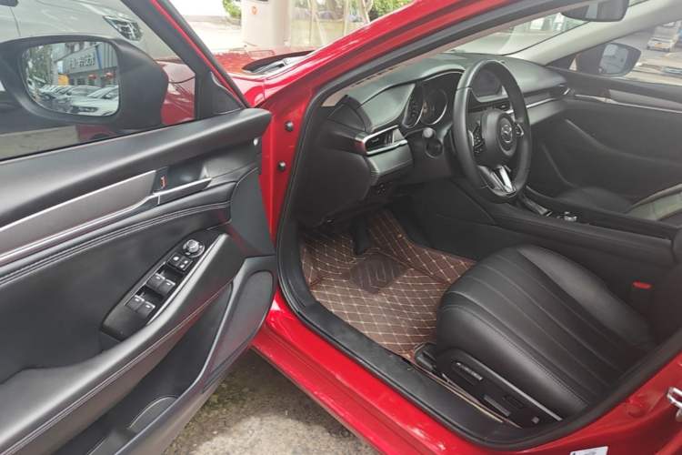 Used Mazda Atenza 2021 2.5L Sky Blue Sport Edition Driver Seat