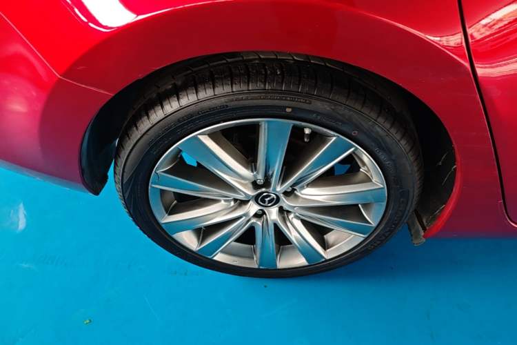 Used Mazda Atenza 2021 2.5L Blue Sky Prestige Edition Exterior 5