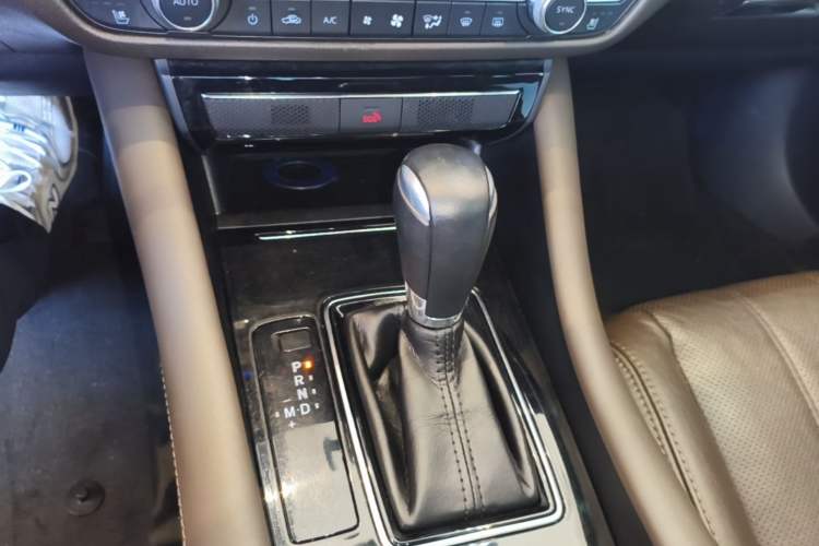 Used Mazda Atenza 2021 2.5L Blue Sky Prestige Edition Gear Lever