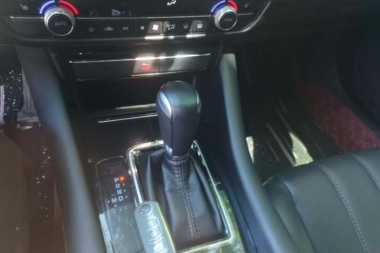 Used Mazda Atenza 2021 2.5L Sky Blue Sport Edition Gear Lever