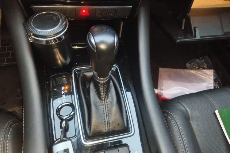 Used Mazda Atenza 2021 2.5L Sky Blue Sport Edition Gear Lever