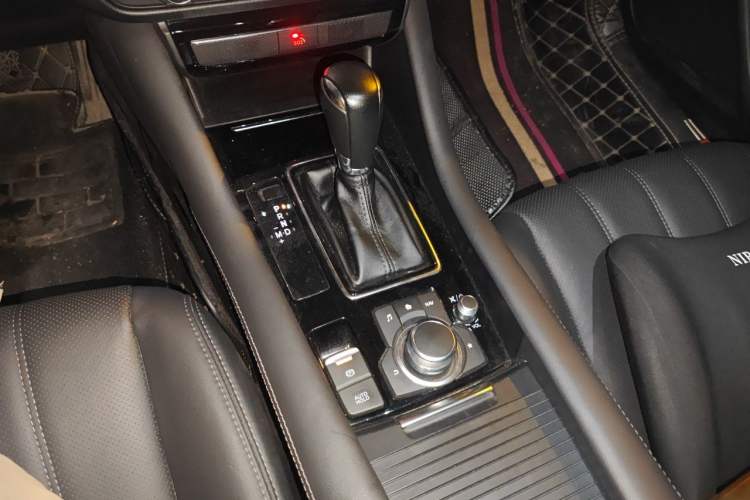 Used Mazda Atenza 2021 2.5L Sky Blue Sport Edition Gear Lever