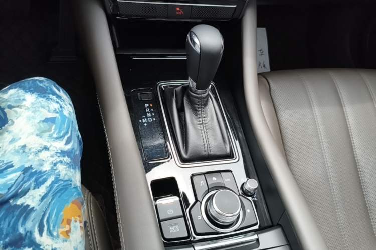 Used Mazda Atenza 2021 2.5L Blue Sky Prestige Edition Gear Lever