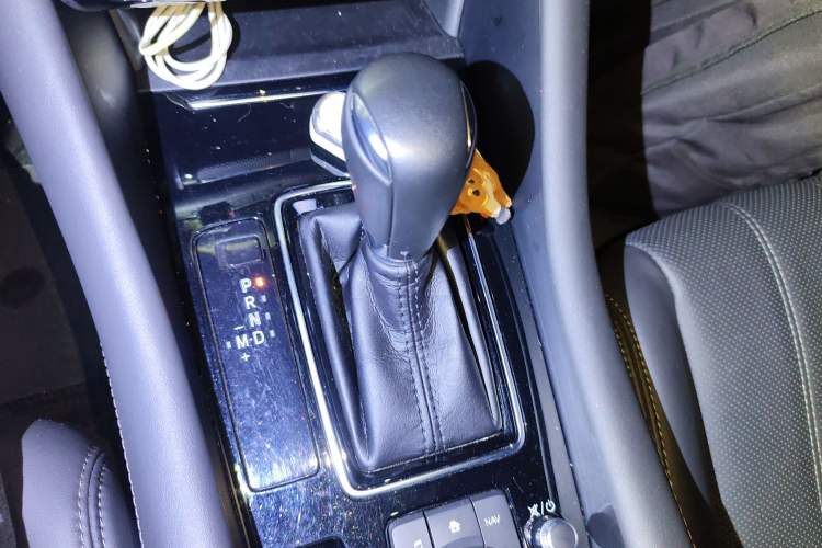Used Mazda Atenza 2021 2.5L Sky Blue Sport Edition Gear Lever