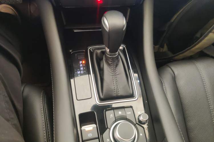 Used Mazda Atenza 2021 2.5L Sky Blue Sport Edition Gear Lever