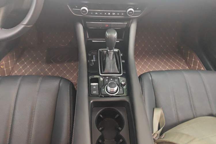 Used Mazda Atenza 2021 2.5L Sky Blue Sport Edition Gear Lever