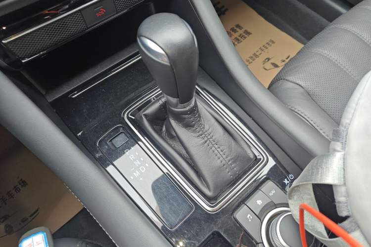Used Mazda Atenza 2021 2.5L Sky Blue Sport Edition Gear Lever