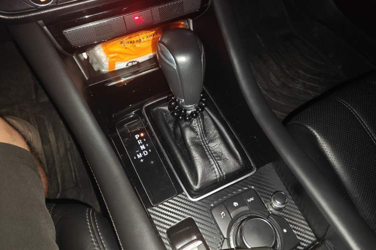 Used Mazda Atenza 2021 2.5L Sky Blue Sport Edition Gear Lever