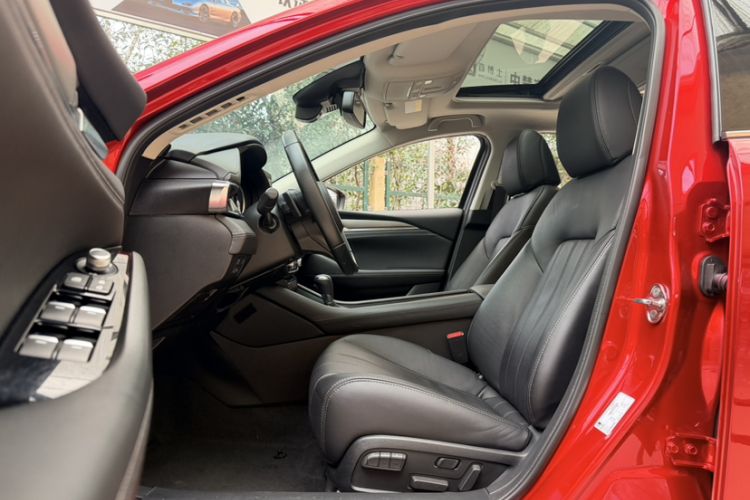 Used Mazda Atenza 2021 2.5L Sky Blue Sport Edition Interior 1