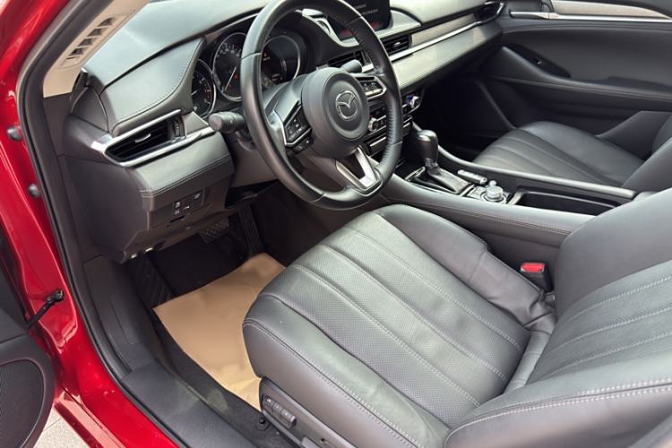 Used Mazda Atenza 2021 2.5L Sky Blue Sport Edition Interior 5