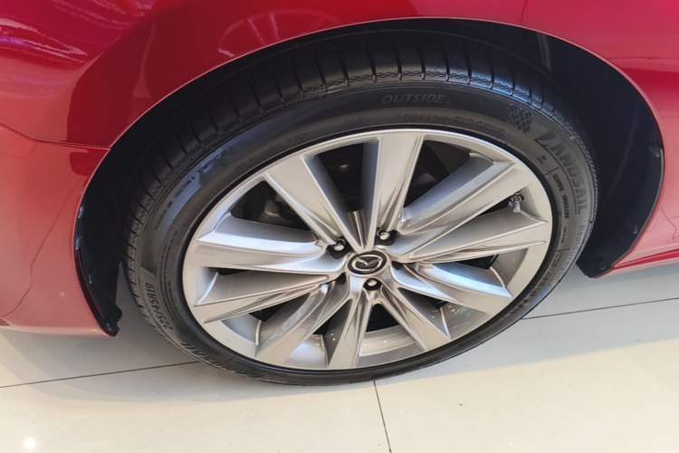 Used Mazda Atenza 2021 2.5L Blue Sky Prestige Edition Left Front Wheel Hub