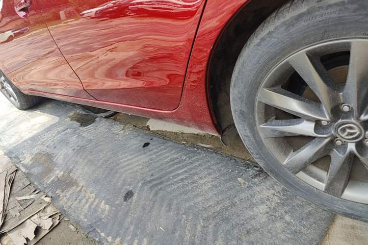 Used Mazda Atenza 2021 2.0L Blue Sky Luxury Edition Left Side Sill