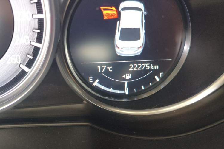 Used Mazda Atenza 2021 2.0L Blue Sky Luxury Edition Odometer Close Up