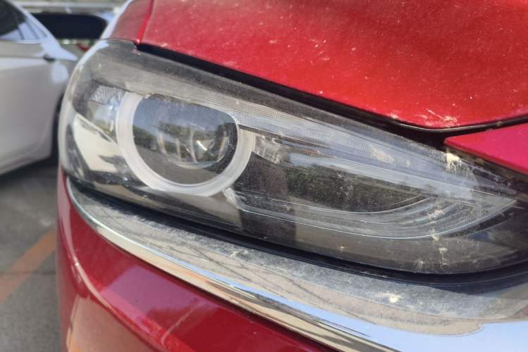 Used Mazda Atenza 2021 2.0L Blue Sky Luxury Edition Right Front Headlight