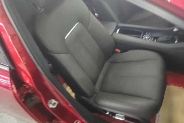 Used Mazda Atenza 2021 2.5L Blue Sky Prestige Edition Right Front Seat