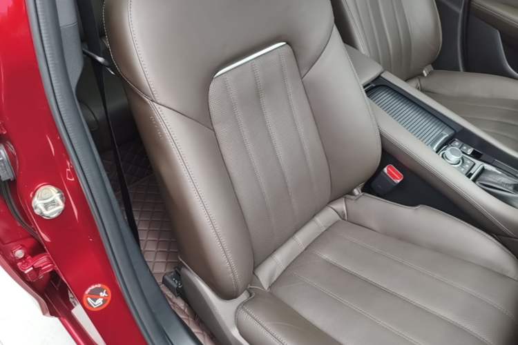 Used Mazda Atenza 2021 2.5L Blue Sky Prestige Edition Right Front Seat