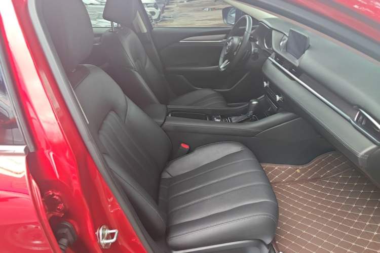 Used Mazda Atenza 2021 2.5L Sky Blue Sport Edition Right Front Seat