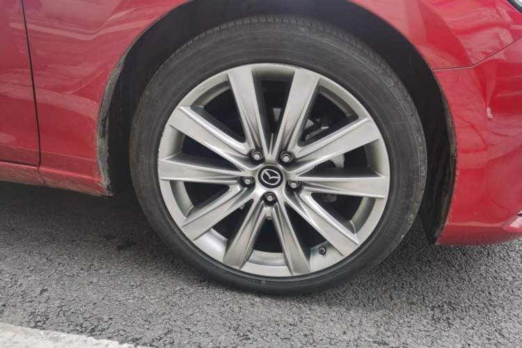Used Mazda Atenza 2021 2.5L Sky Blue Sport Edition Right Front Wheel Hub