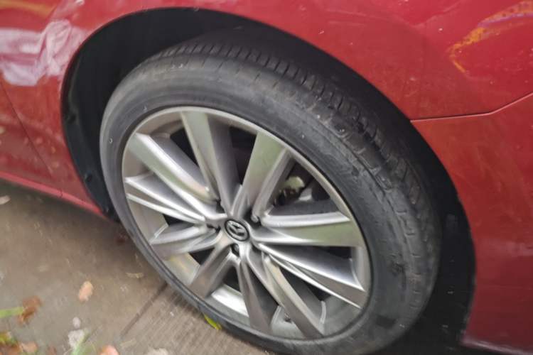 Used Mazda Atenza 2021 2.5L Blue Sky Prestige Edition Right Front Wheel Hub