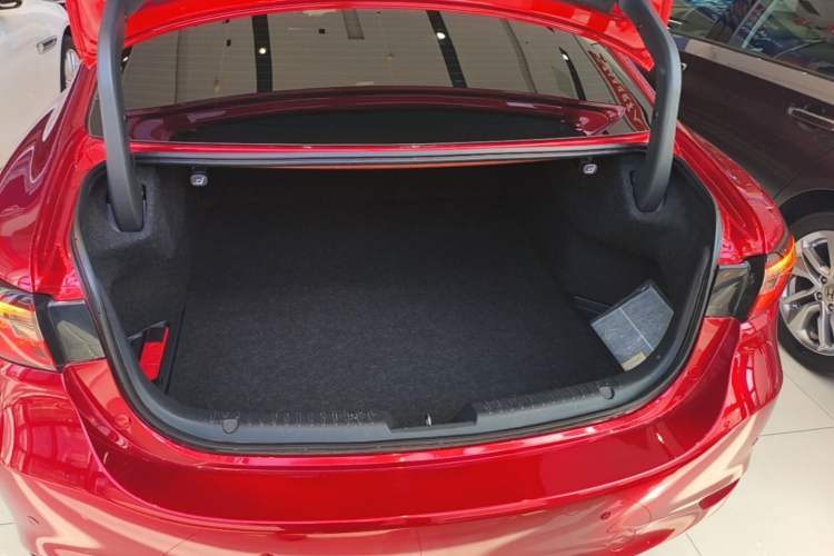 Used Mazda Atenza 2021 2.5L Blue Sky Prestige Edition Trunk