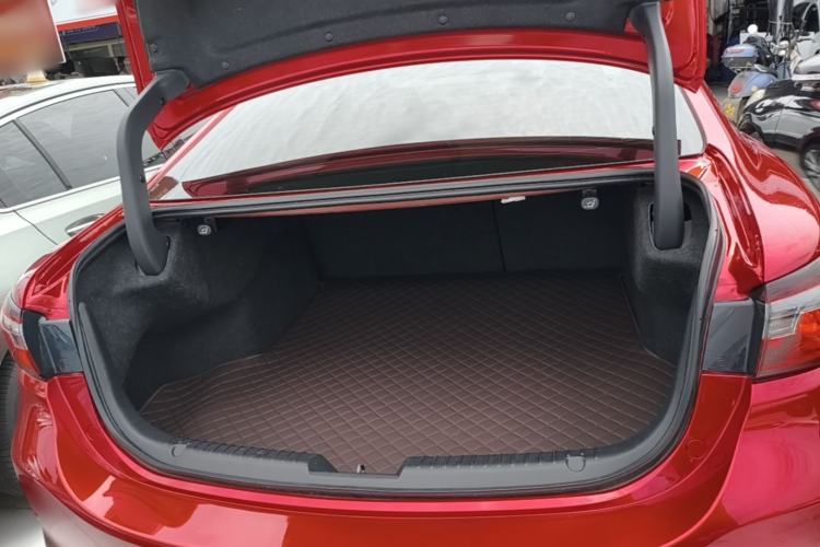 Used Mazda Atenza 2021 2.5L Blue Sky Prestige Edition Trunk
