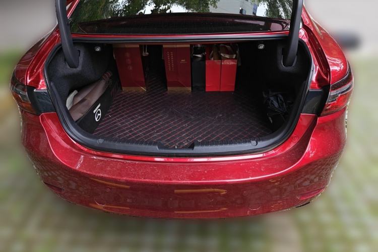 Used Mazda Atenza 2021 2.0L Blue Sky Luxury Edition Trunk
