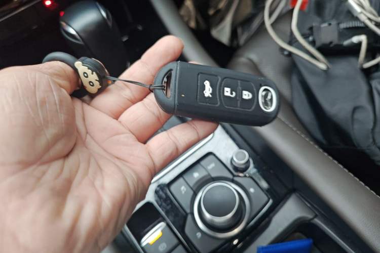Used Mazda Atenza 2021 2.5L Blue Sky Prestige Edition Vehicle Key
