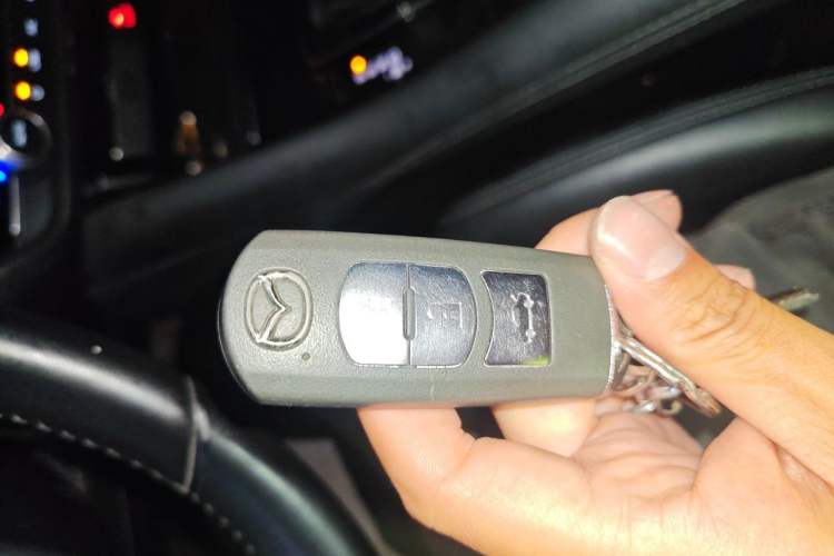Used Mazda Atenza 2021 2.5L Sky Blue Sport Edition Vehicle Key