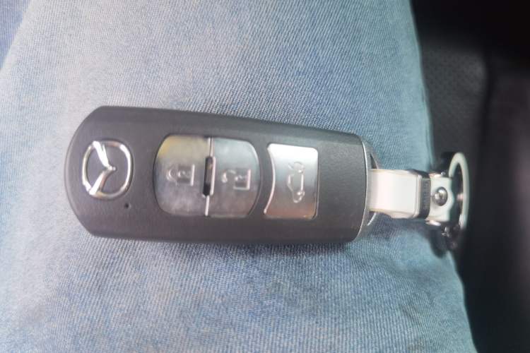 Used Mazda Atenza 2021 2.5L Blue Sky Prestige Edition Vehicle Key