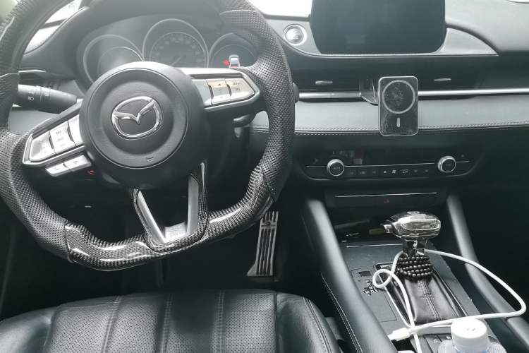 Used Mazda Atenza 2021 2.5L Sky Blue Sport Edition Center Console