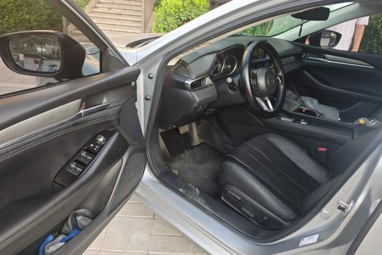 Used Mazda Atenza 2021 2.5L Sky Blue Sport Edition Driver Seat