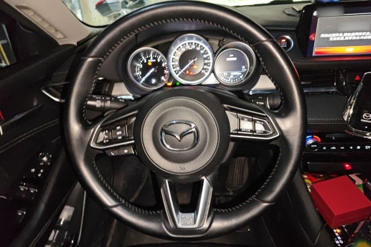 Used Mazda Atenza 2021 2.5L Sky Blue Sport Edition Interior 4