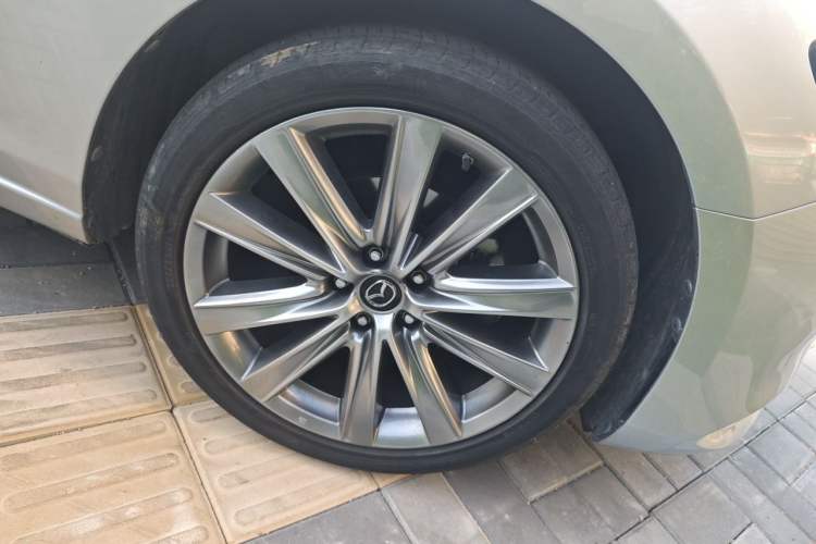 Used Mazda Atenza 2021 2.5L Sky Blue Sport Edition Right Front Wheel Hub