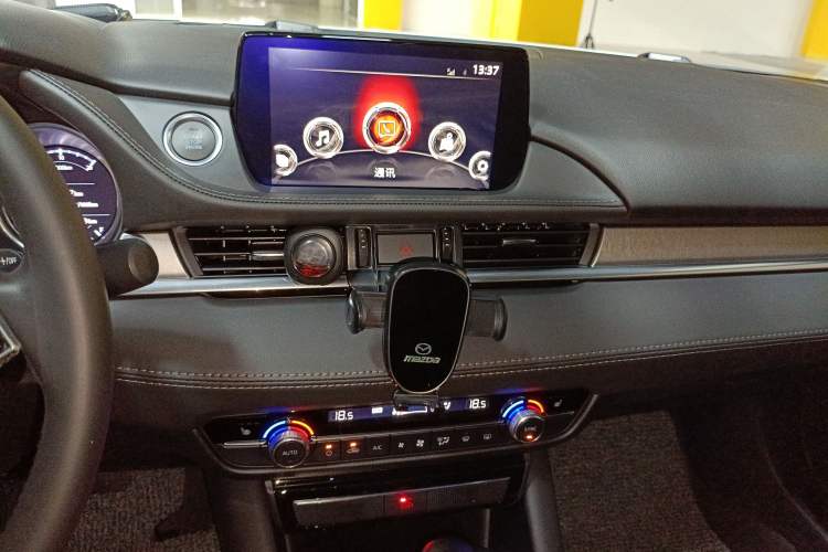 Used Mazda Atenza 2021 2.5L Sky Blue Sport Edition Audio And AC Panel