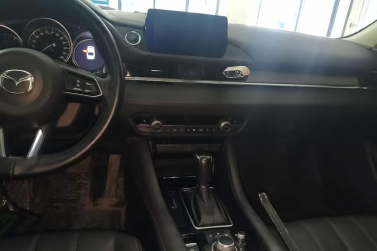 Used Mazda Atenza 2021 2.5L Sky Blue Sport Edition Audio And AC Panel