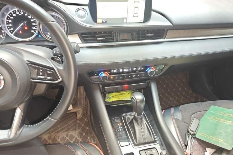 Used Mazda Atenza 2021 2.5L Sky Blue Sport Edition Audio And AC Panel