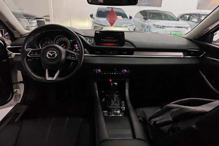 Used Mazda Atenza 2021 2.5L Sky Blue Sport Edition Center Console