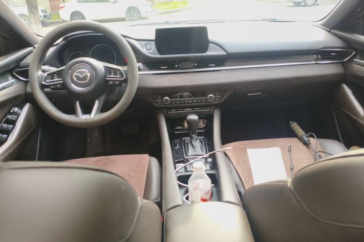 Used Mazda Atenza 2021 2.5L Blue Sky Prestige Edition Center Console