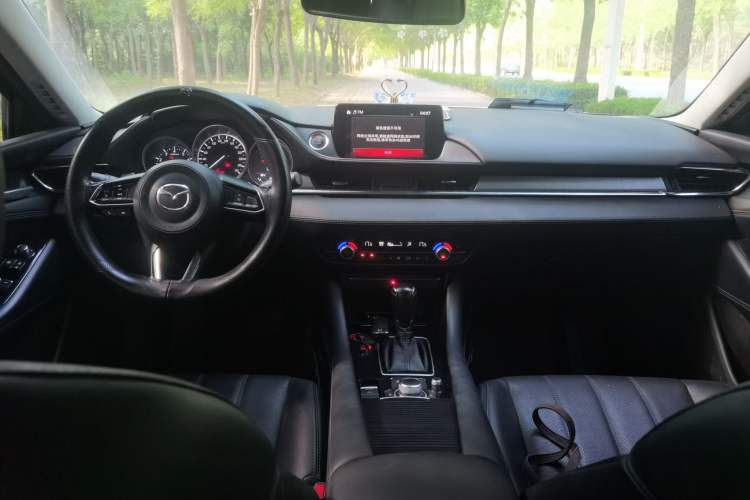 Used Mazda Atenza 2021 2.5L Sky Blue Sport Edition Center Console