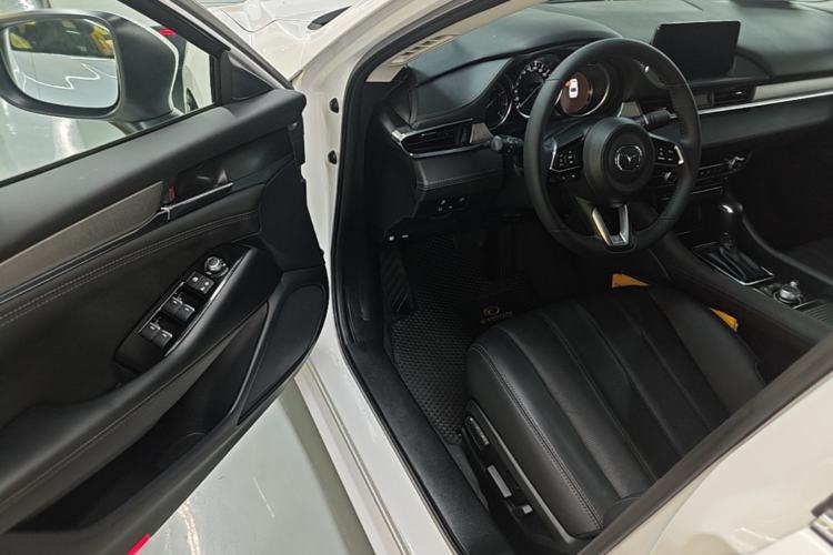 Used Mazda Atenza 2021 2.5L Sky Blue Sport Edition Driver Seat