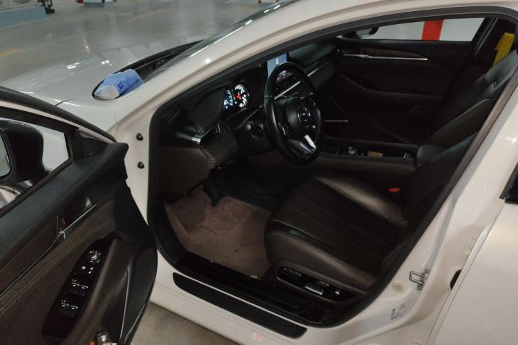 Used Mazda Atenza 2021 2.5L Blue Sky Prestige Edition Driver Seat