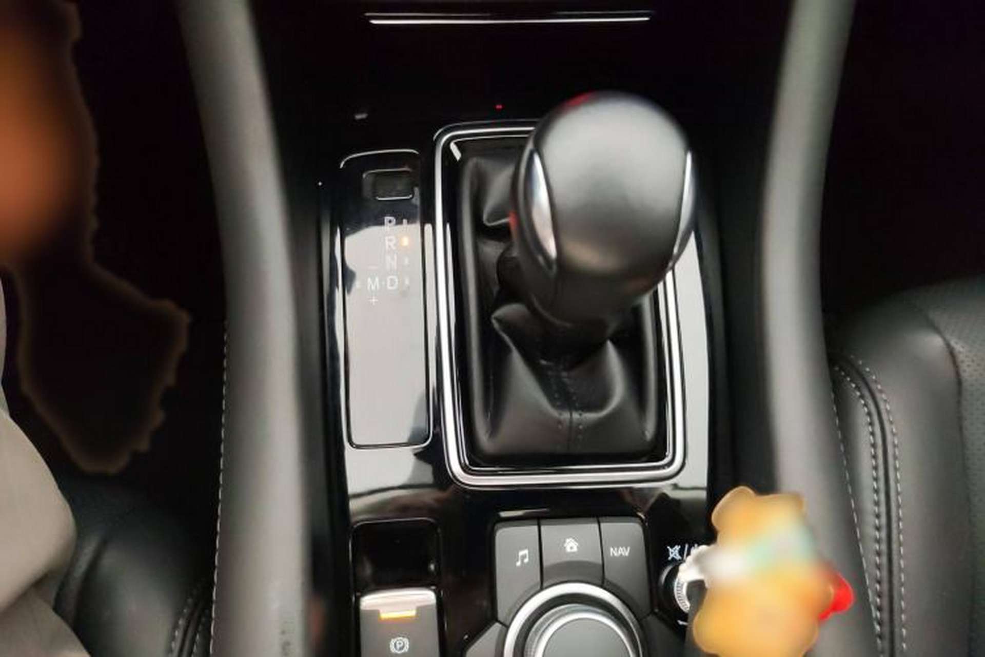 Used Mazda Atenza 2021 2.5L Sky Blue Sport Edition Gear Lever
