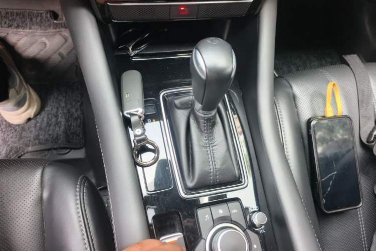 Used Mazda Atenza 2021 2.5L Sky Blue Sport Edition Gear Lever