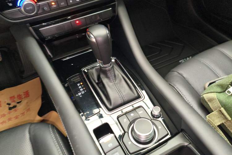 Used Mazda Atenza 2021 2.5L Sky Blue Sport Edition Gear Lever
