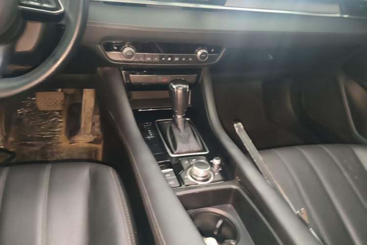 Used Mazda Atenza 2021 2.5L Sky Blue Sport Edition Gear Lever