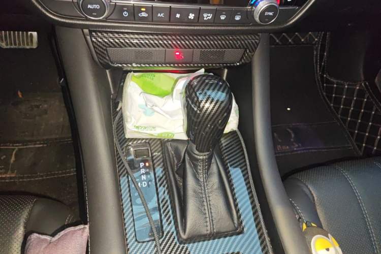 Used Mazda Atenza 2021 2.5L Sky Blue Sport Edition Gear Lever